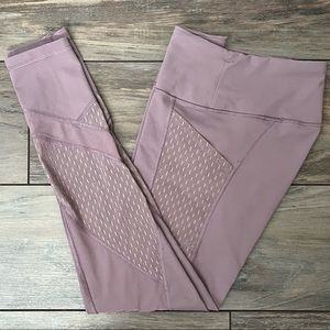 Victoria Sport Knockout Leggings